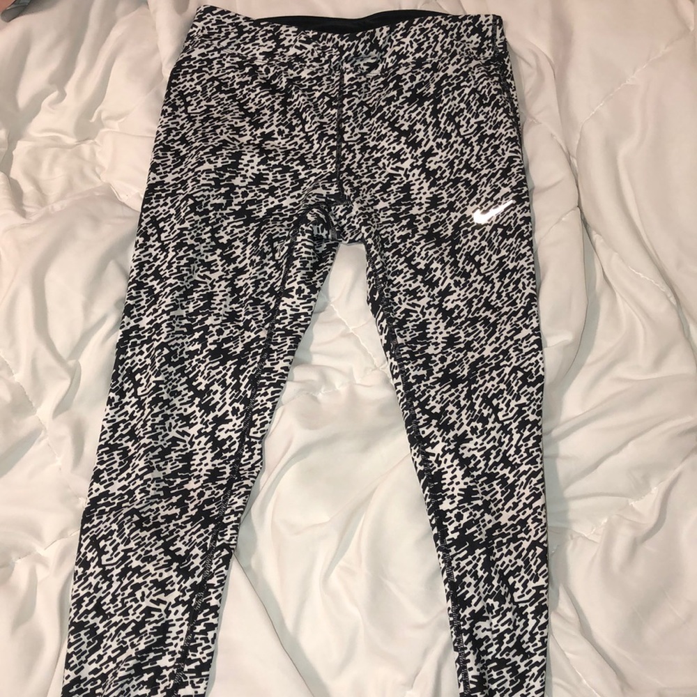 nike leggings